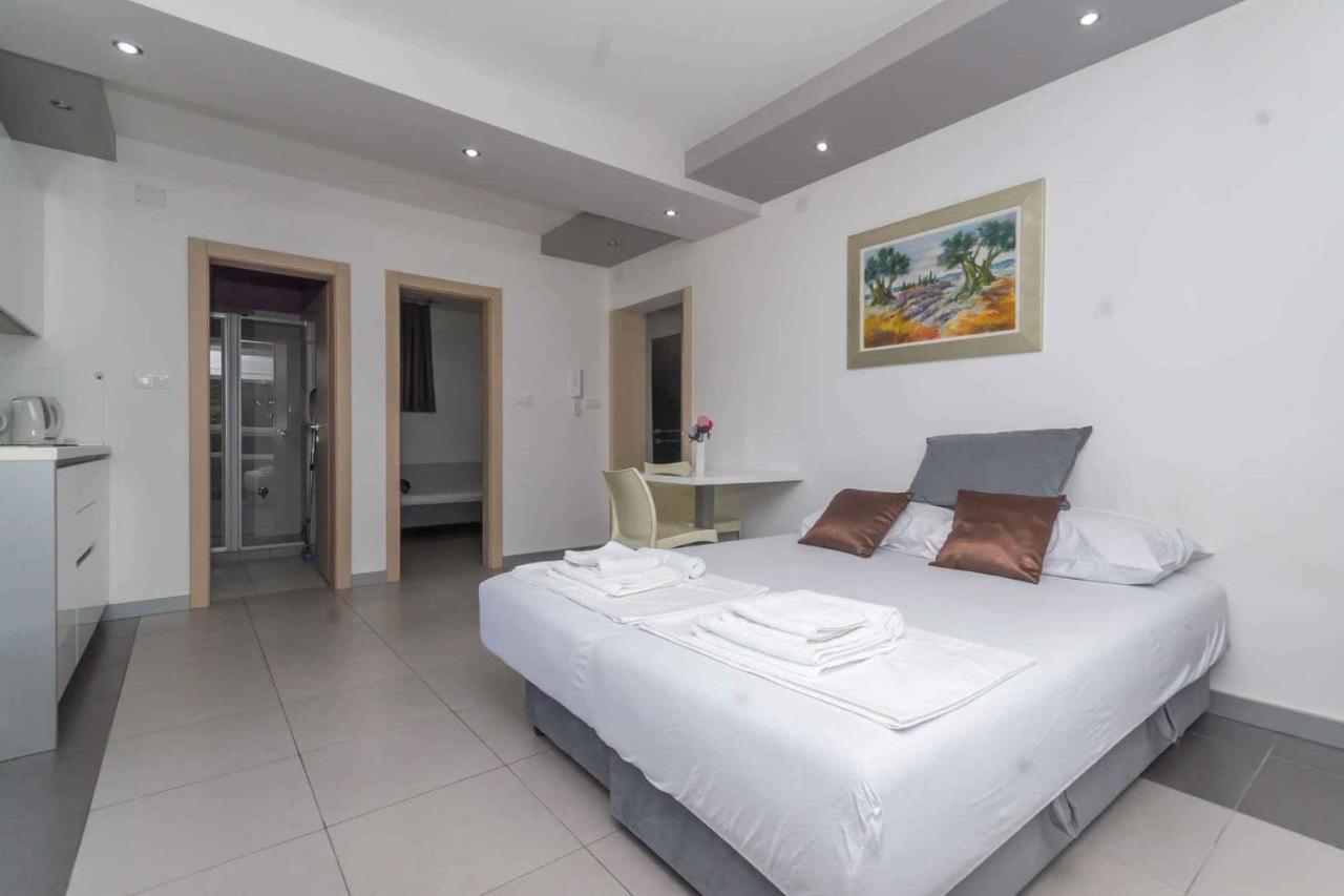 Apartments In Njivice/Insel Krk 13314 Bagian luar foto