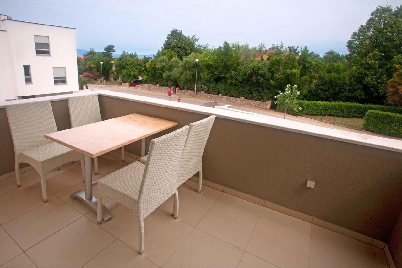 Apartments In Njivice/Insel Krk 13314 Bagian luar foto