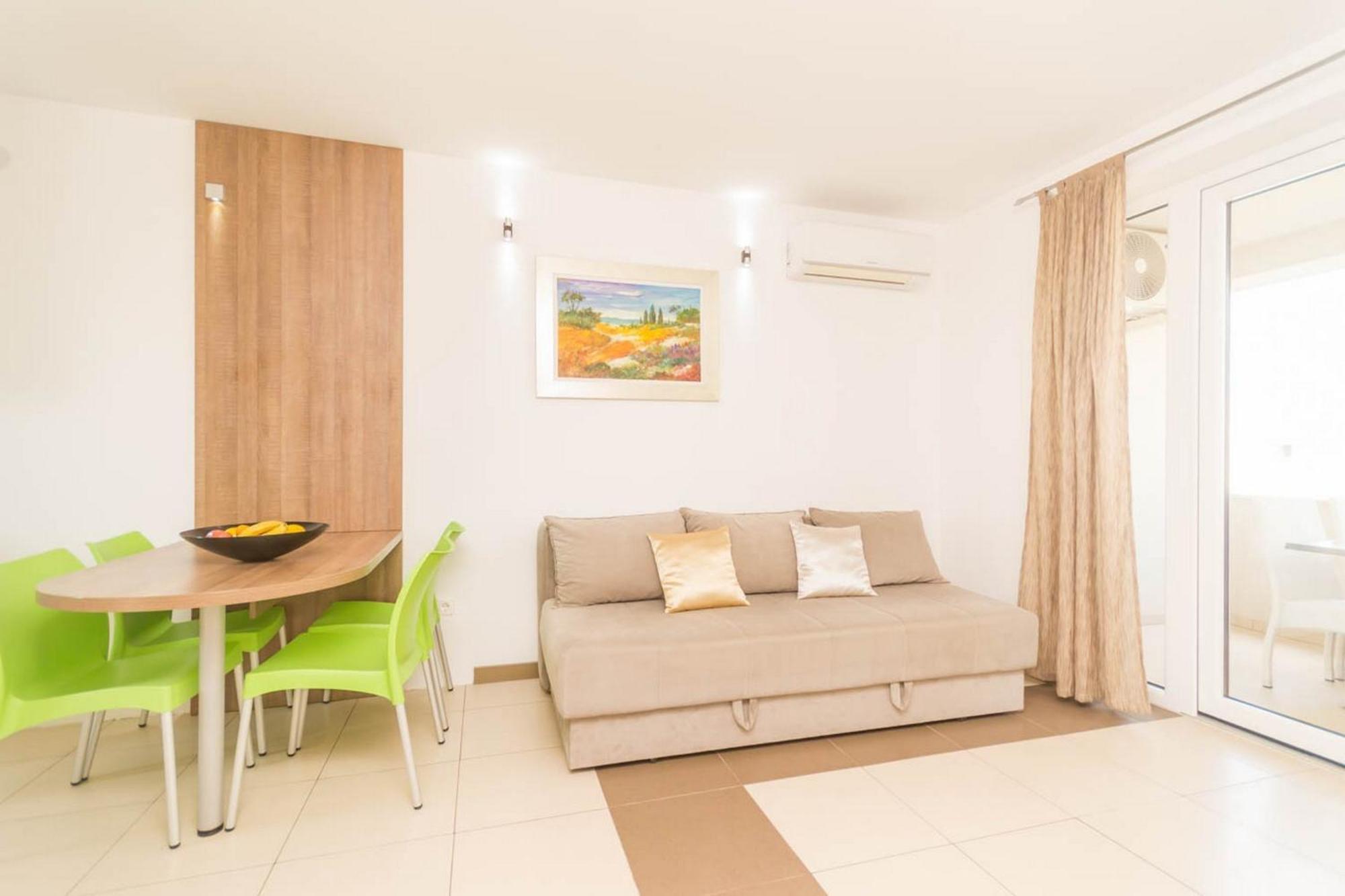 Apartments In Njivice/Insel Krk 13314 Bagian luar foto