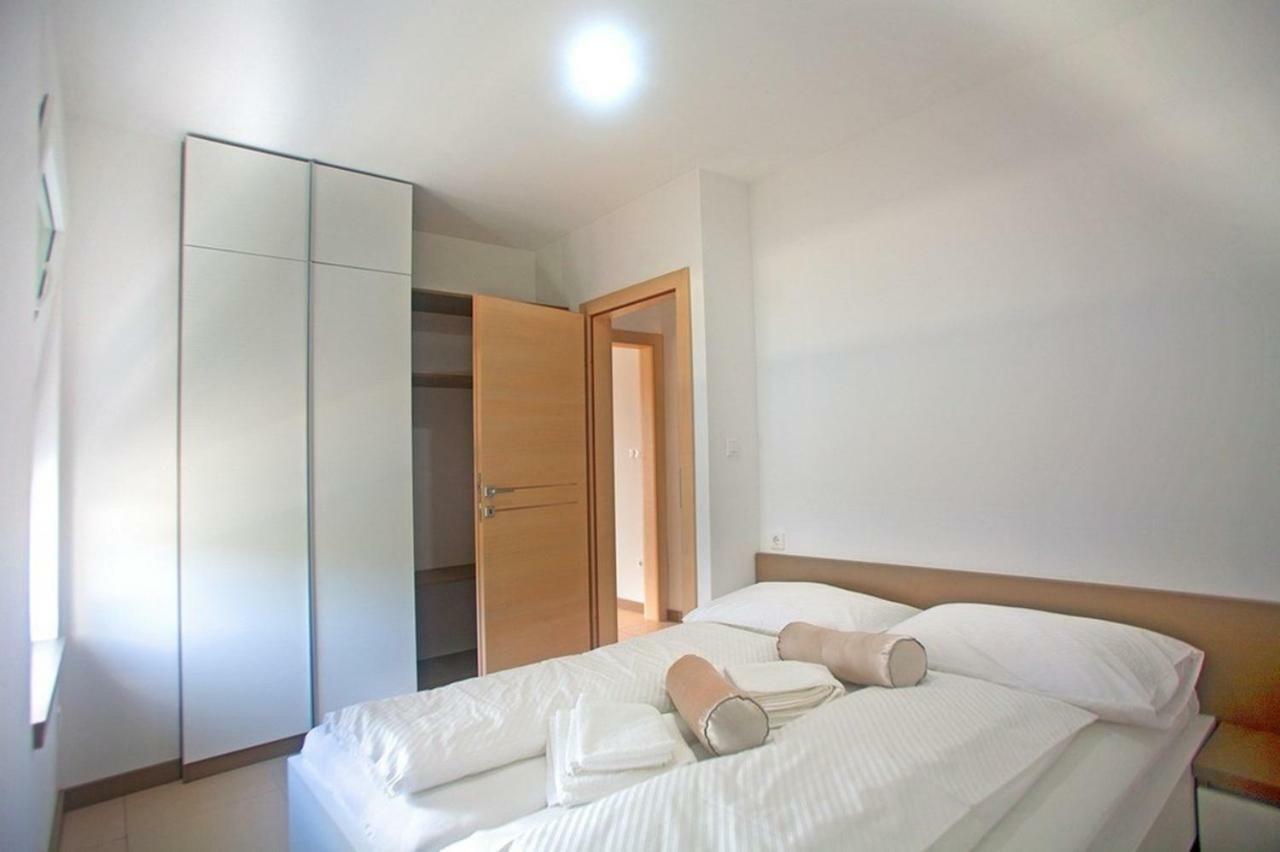 Apartments In Njivice/Insel Krk 13314 Ruang foto